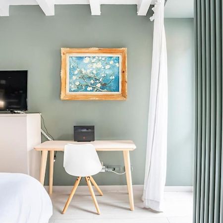 Bergamo Center Suite Mia - Modern & Green + Wifi ภายนอก รูปภาพ